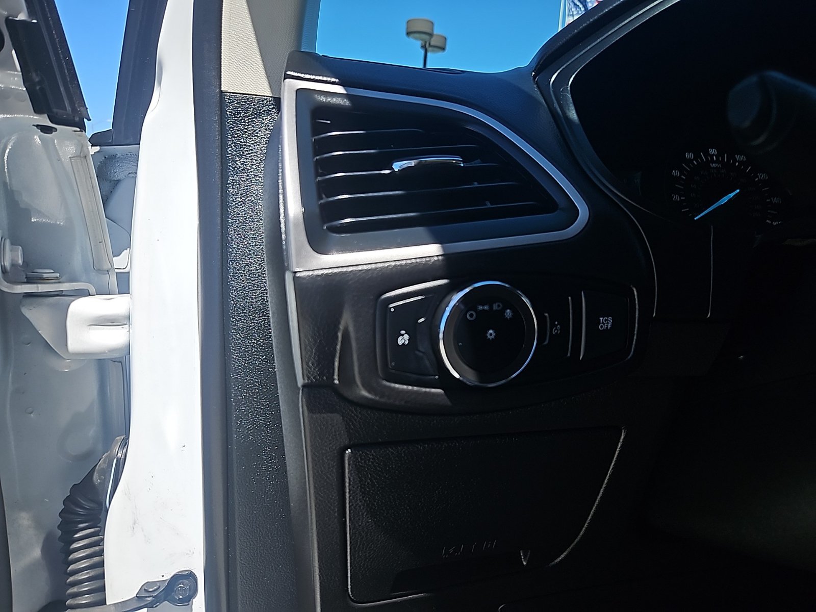 Used 2024 Ford Edge SEL AWD/4WD image 21