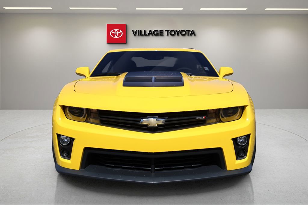 Used 2013 Chevrolet Camaro ZL1 RWD image 8