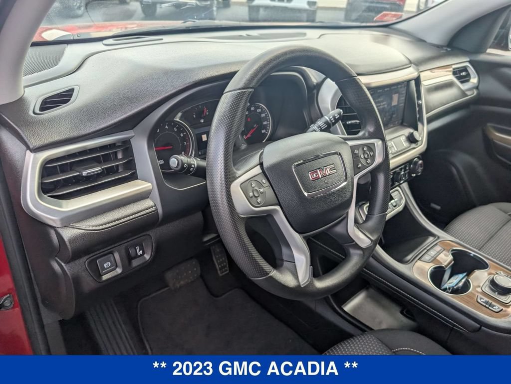 Used 2023 GMC Acadia SLE w/ Driver Convenience Package AWD/4WD image 13