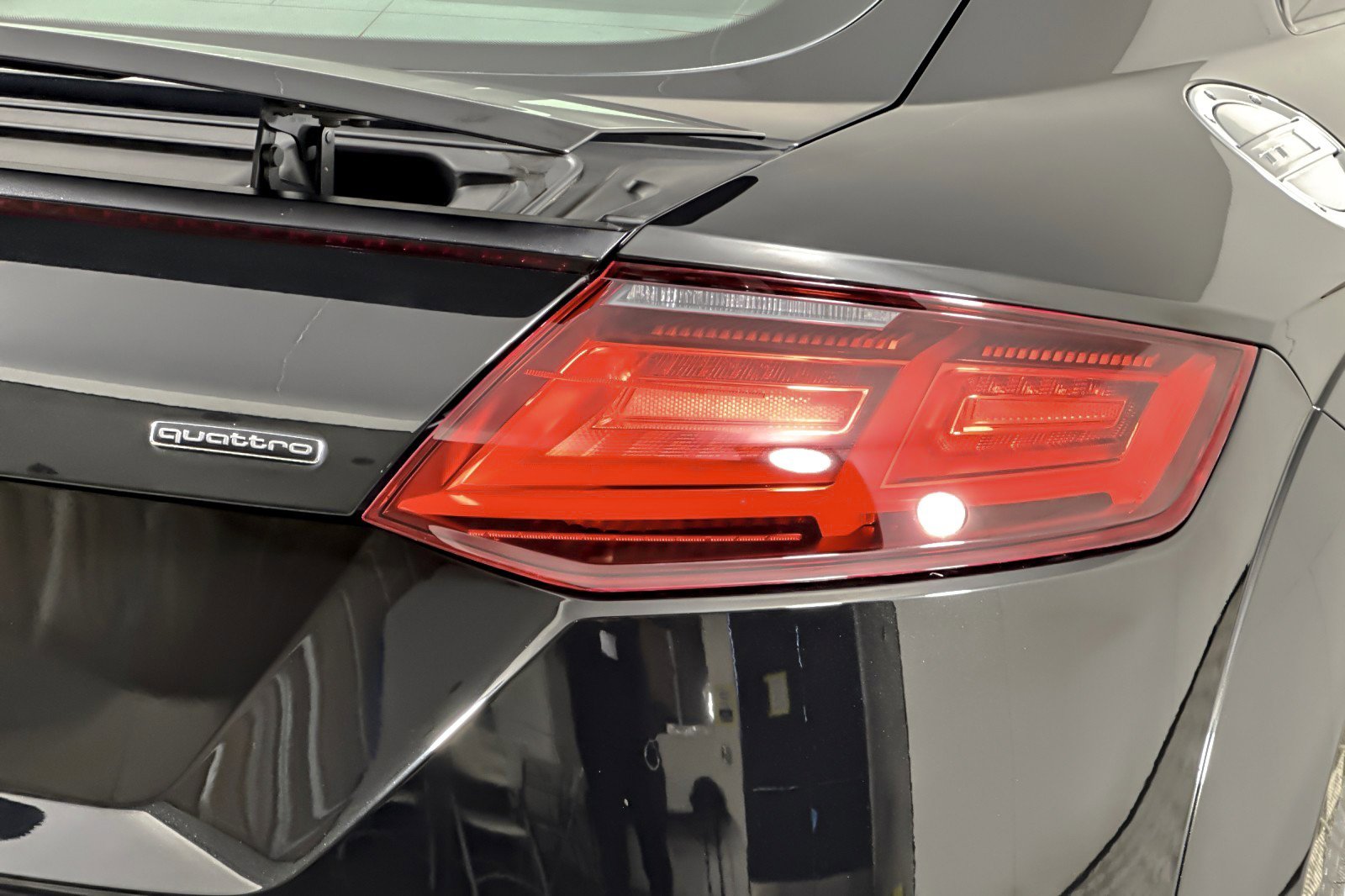 Used 2022 Audi TT 2.0T w/ 19" Wheel Package image 24