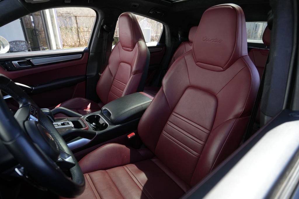 Used 2023 Porsche Cayenne Turbo w/ Premium Package Plus (PI3) image 19