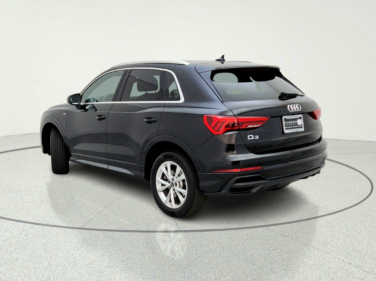 Used 2022 Audi Q3 2.0T Premium AWD/4WD image 12