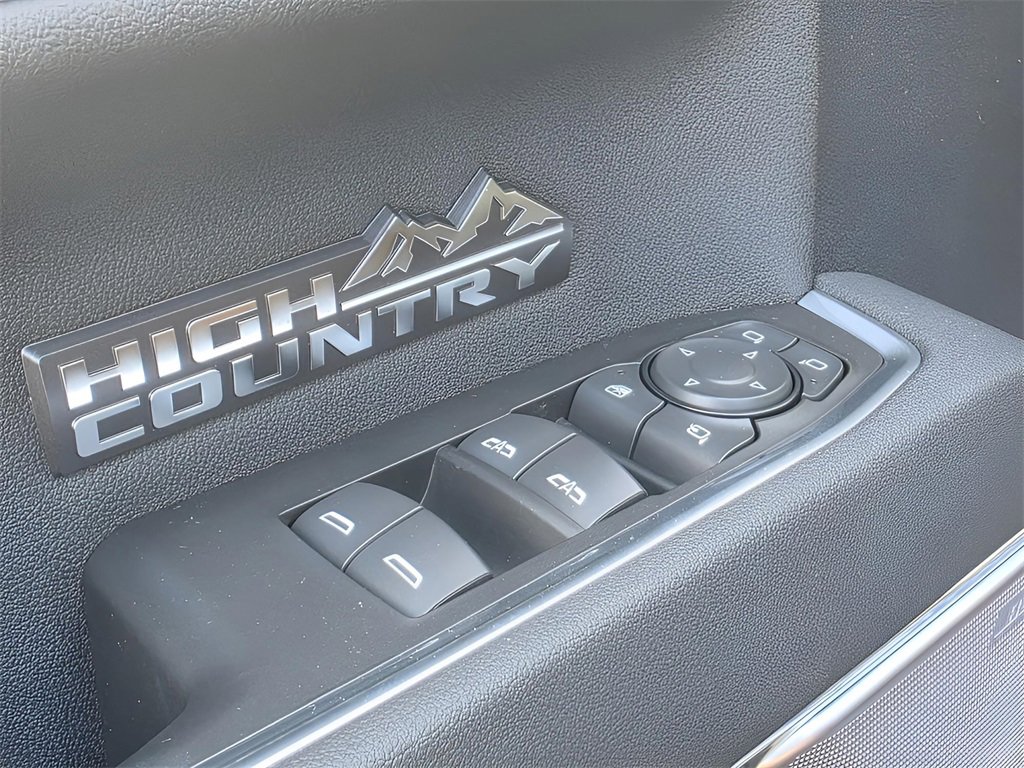 New 2026 Chevrolet Silverado 1500 High Country w/ Midnight Edition image 21