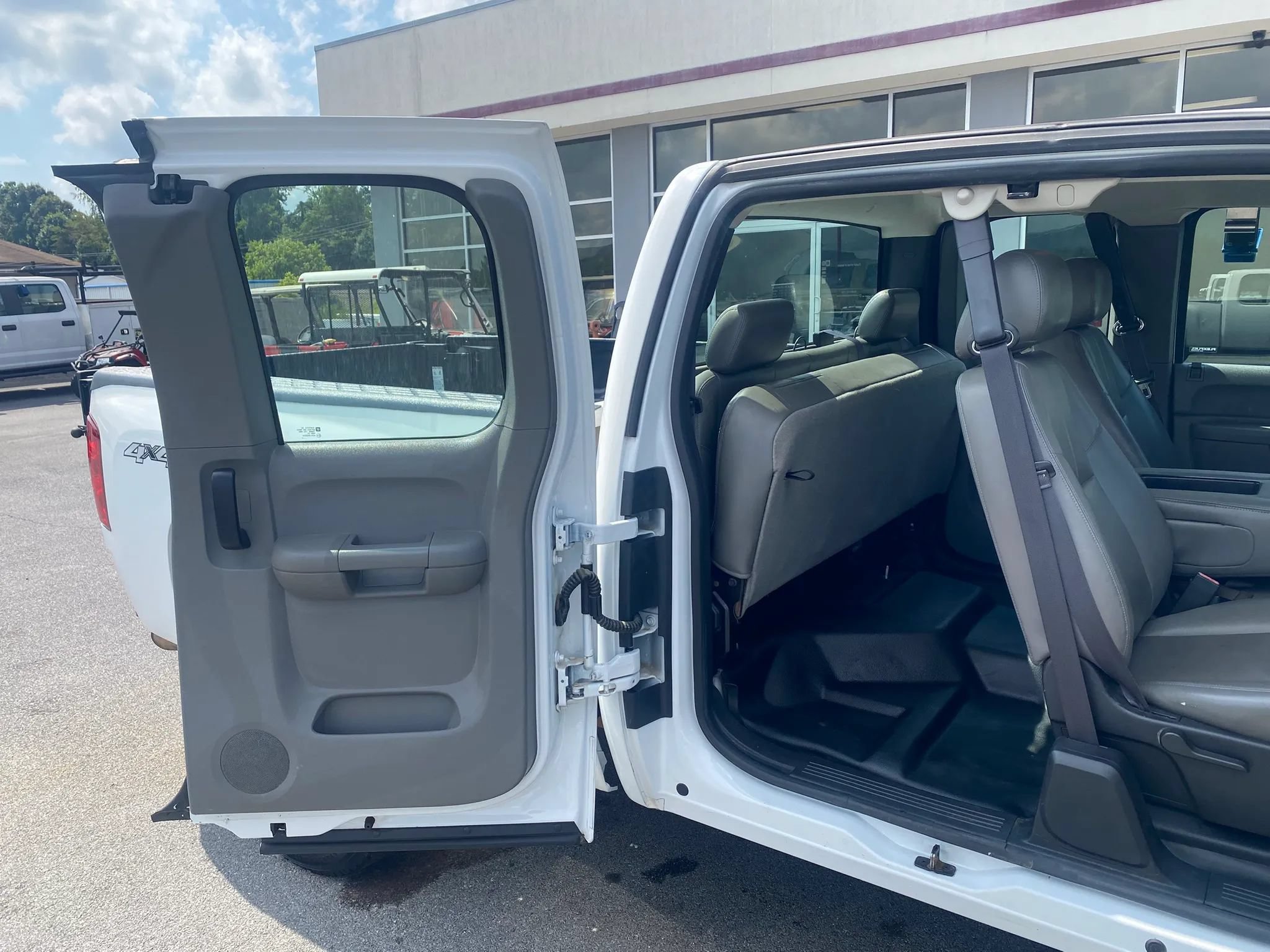 Used 2013 Chevrolet Silverado 2500 W/T AWD/4WD image 25