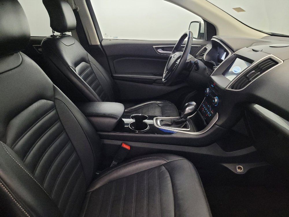 Used 2016 Ford Edge SEL w/ Equipment Group 201A image 21