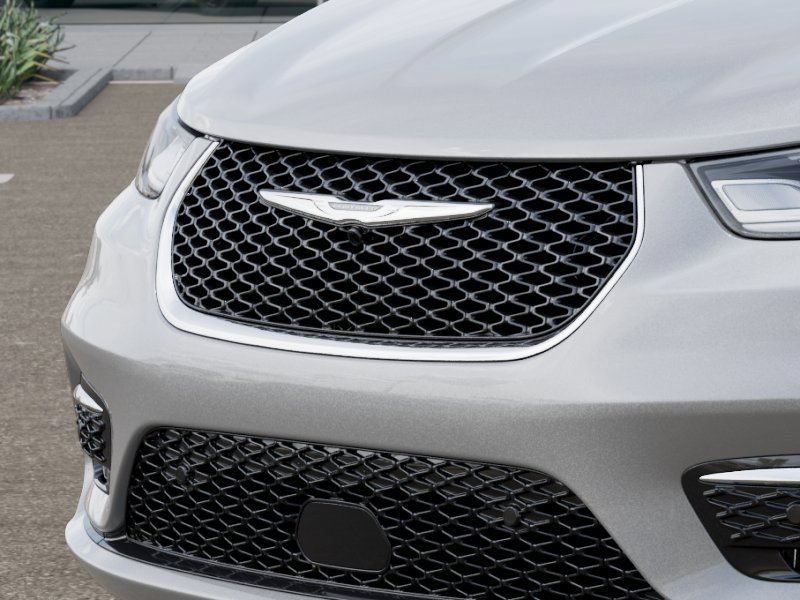New 2026 Chrysler Pacifica Select FWD image 11