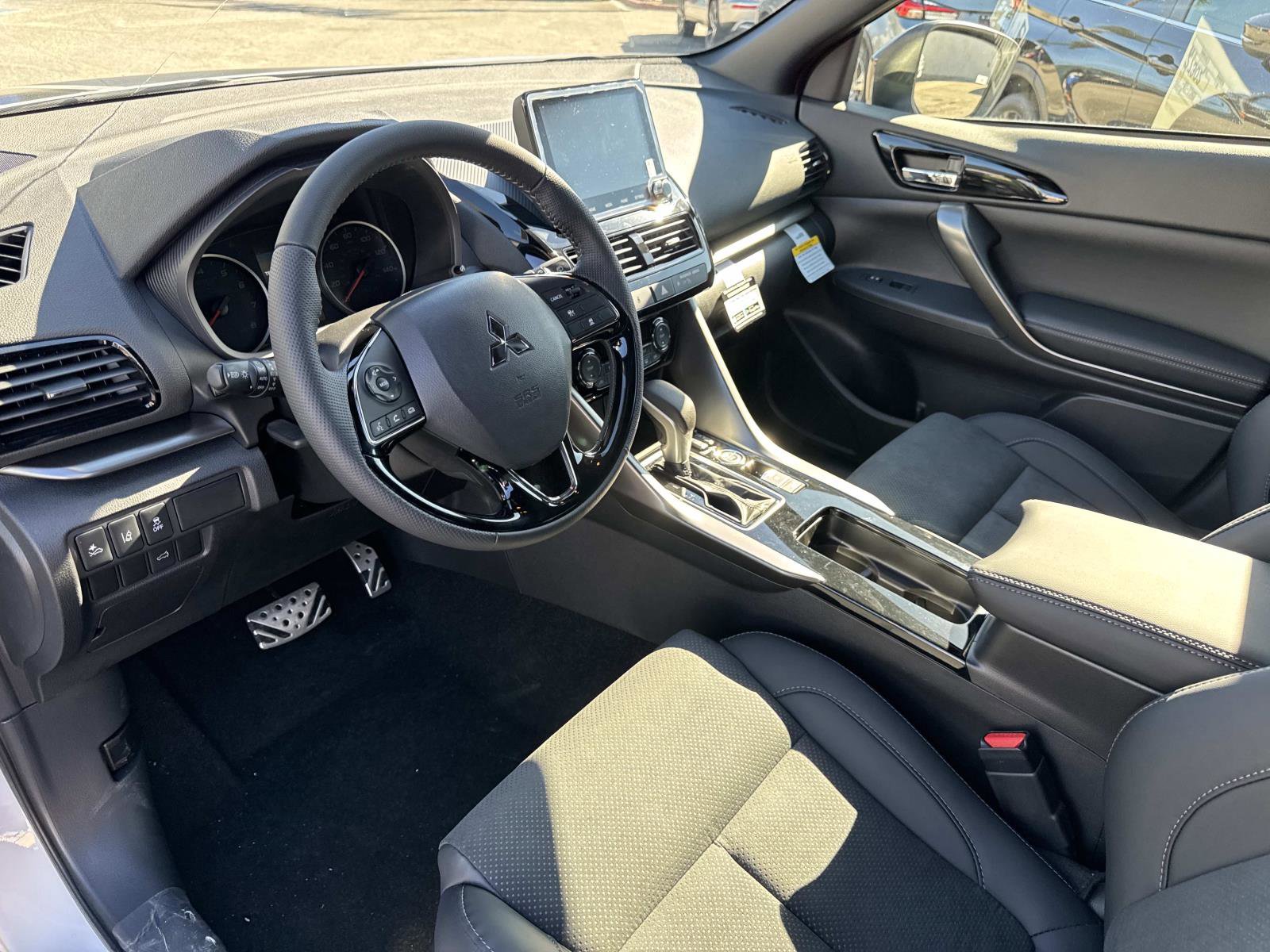 New 2026 Mitsubishi Eclipse Cross FWD image 14