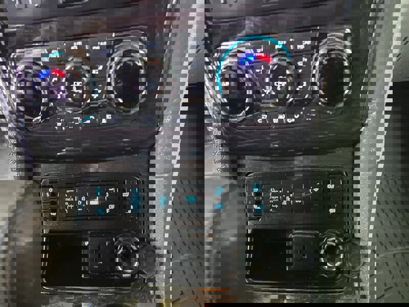 Used 2016 Buick Enclave Premium w/ Experience Buick Package image 28