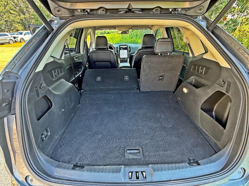 Used 2024 Ford Edge SEL w/ Convenience Package AWD/4WD image 14
