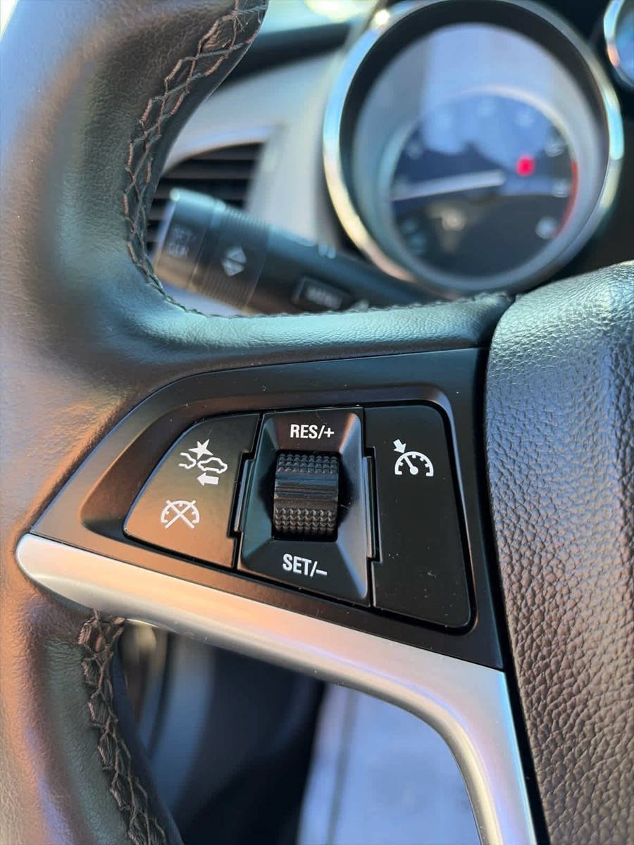 Used 2015 Buick Verano Convenience FWD image 24