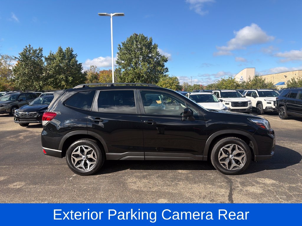 Used 2021 Subaru Forester Premium w/ Popular Package #1 AWD/4WD image 4