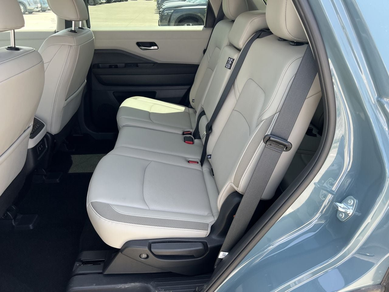 Certified 2026 Nissan Pathfinder SL FWD image 11