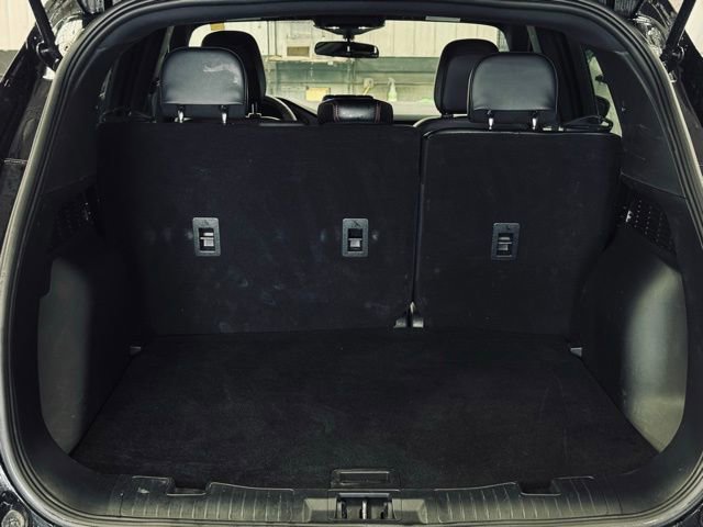 Used 2025 Ford Escape ST-Line image 11