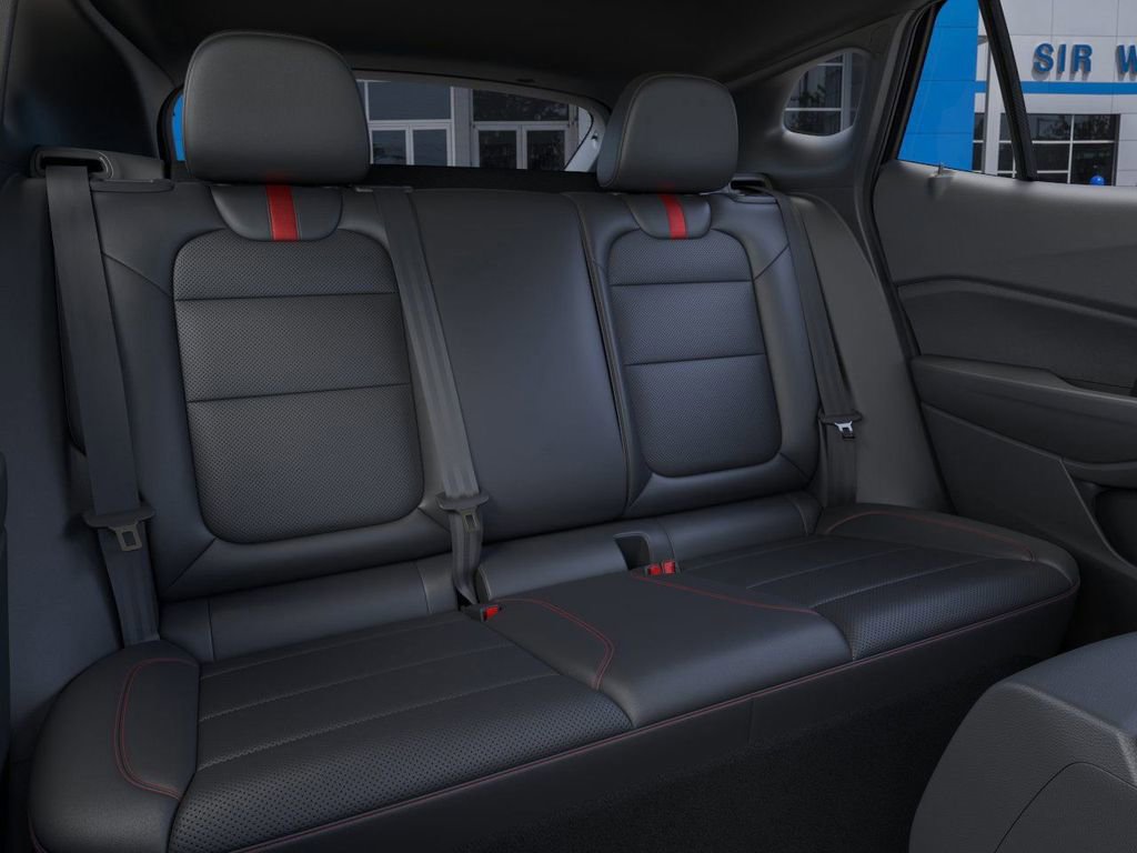 New 2026 Chevrolet Trax RS w/ Sunroof Package FWD image 18