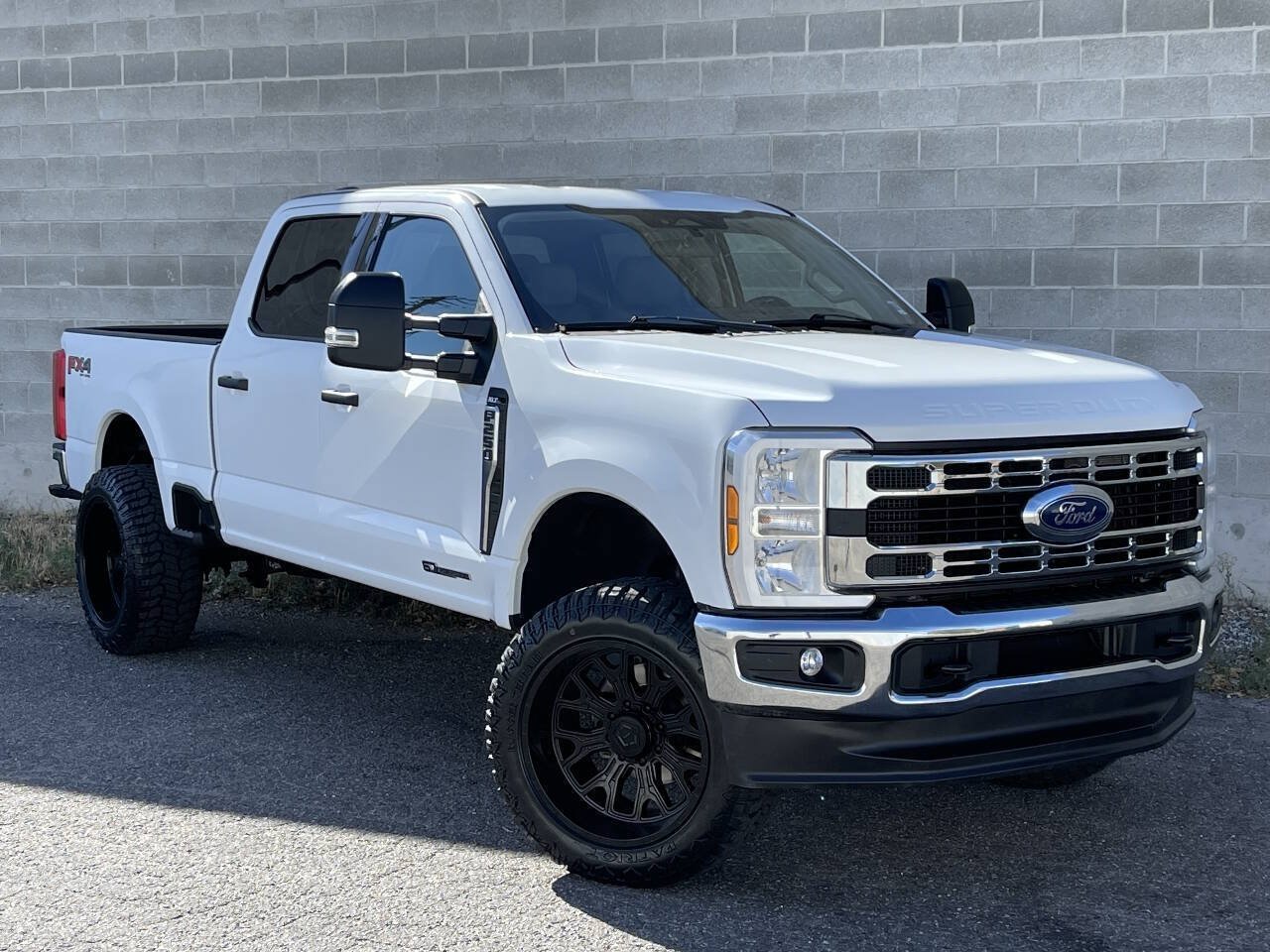 Used 2024 Ford F250 XLT w/ FX4 Off-Road Package