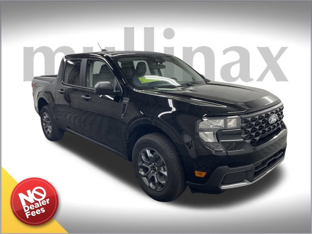 New 2025 Ford Maverick XLT w/ Equipment Group 301A
