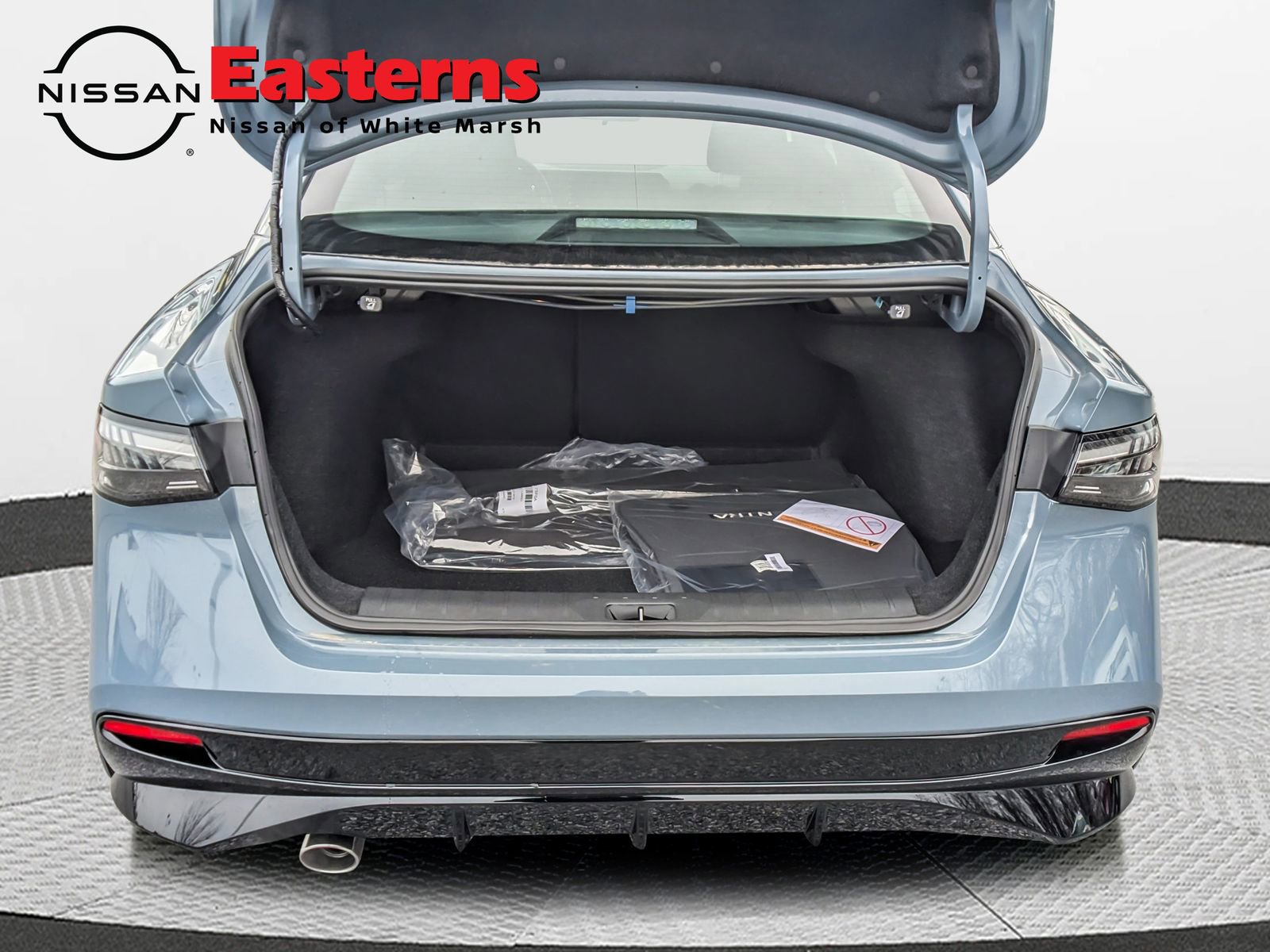 New 2026 Nissan Sentra SR w/ Floor Mat Package image 11