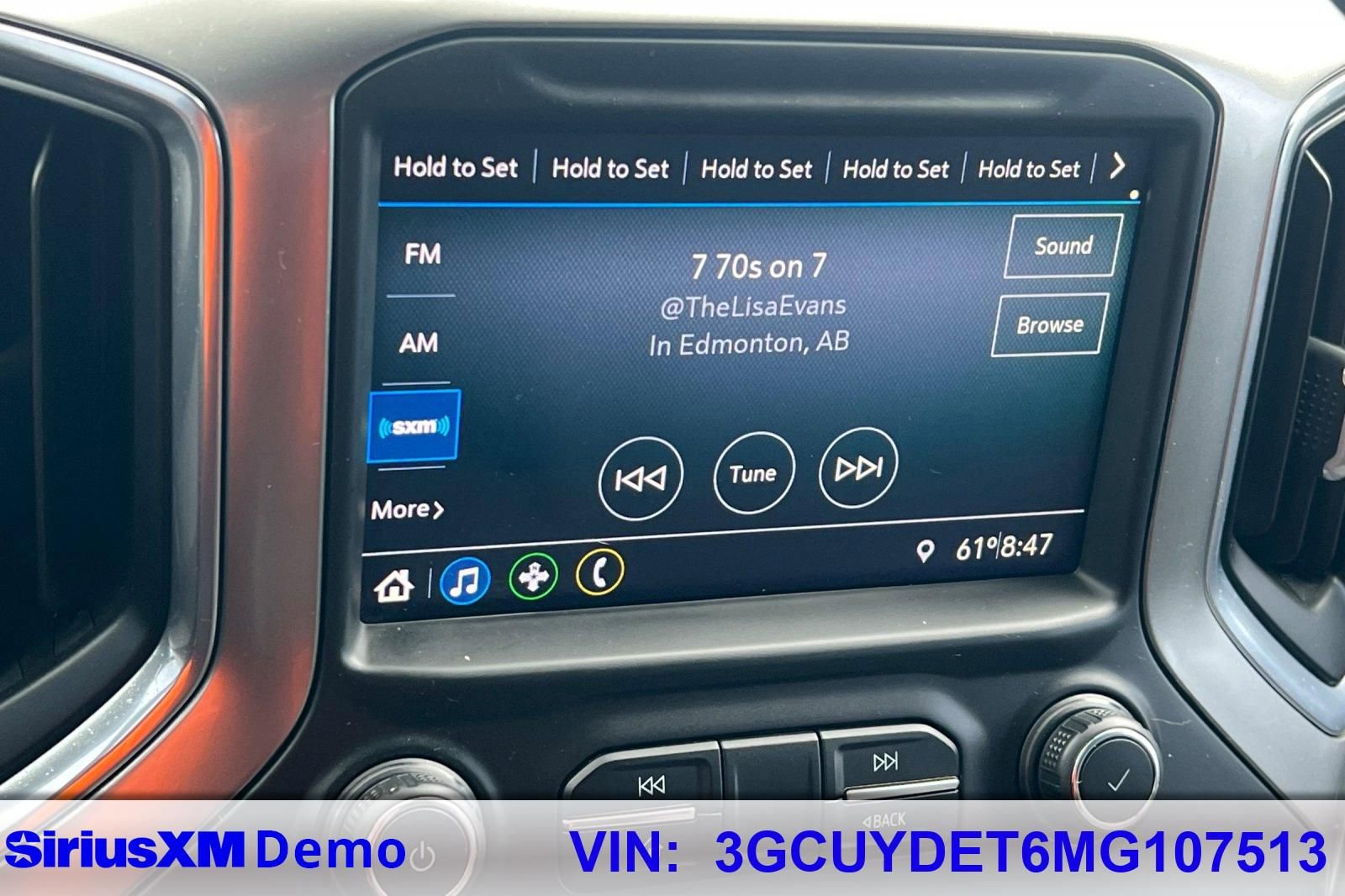 Used 2021 Chevrolet Silverado 1500 LT AWD/4WD image 28