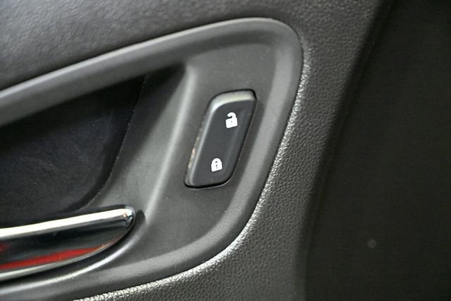 Used 2016 Chevrolet Colorado LT w/ LT Convenience Package image 47