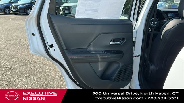 Used 2025 Nissan Kicks SR w/ Interior Electronics Package FWD image 21