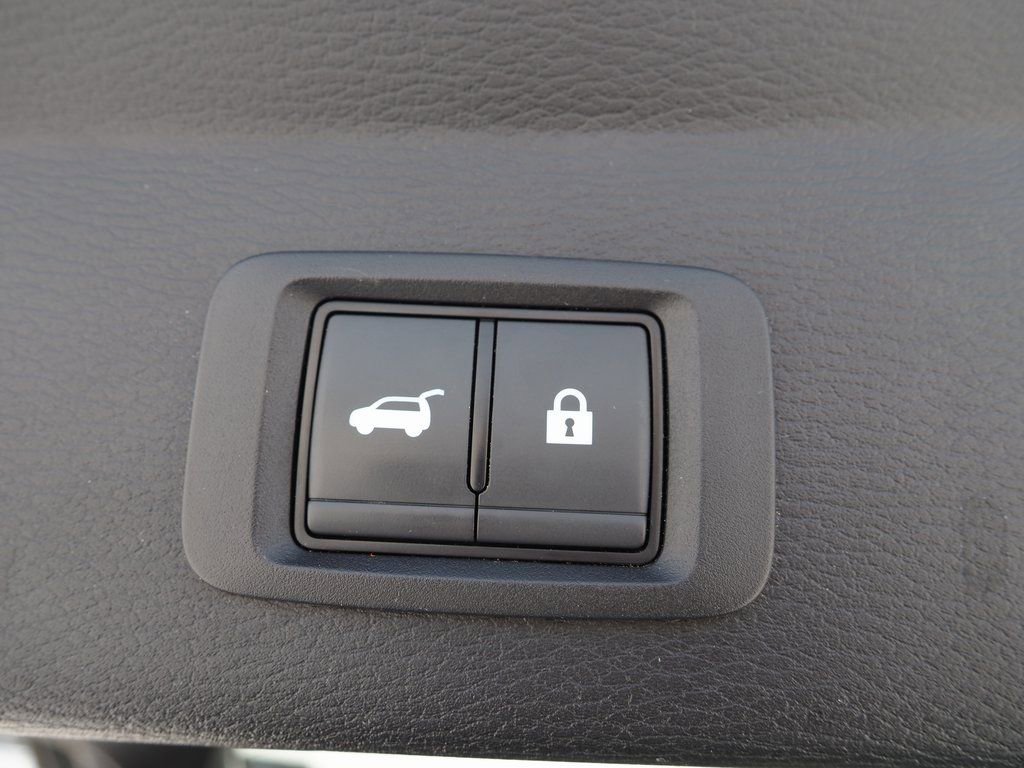 Used 2024 Mitsubishi Outlander 4WD Plug-In Hybrid image 35