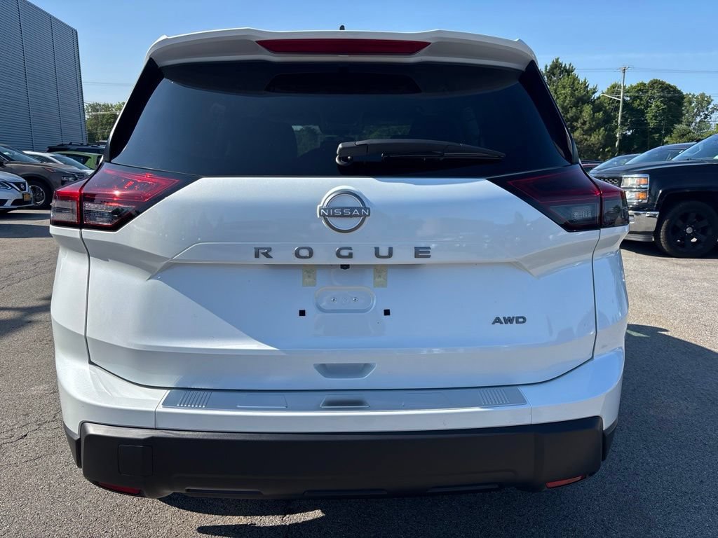 New 2026 Nissan Rogue SV w/ Cold Weather Package AWD/4WD image 7