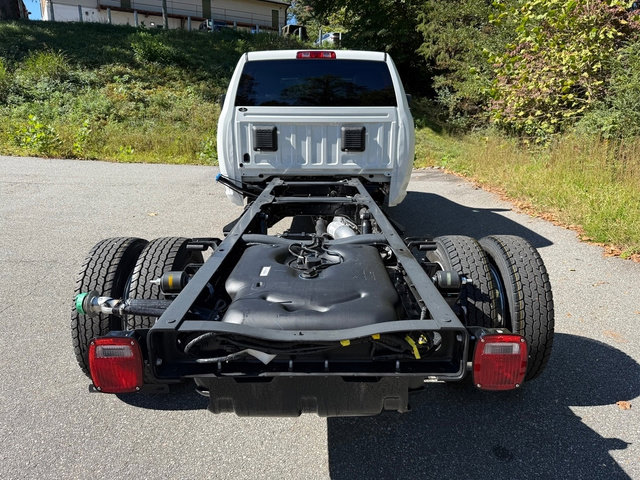 New 2026 RAM 5500 Tradesman image 8