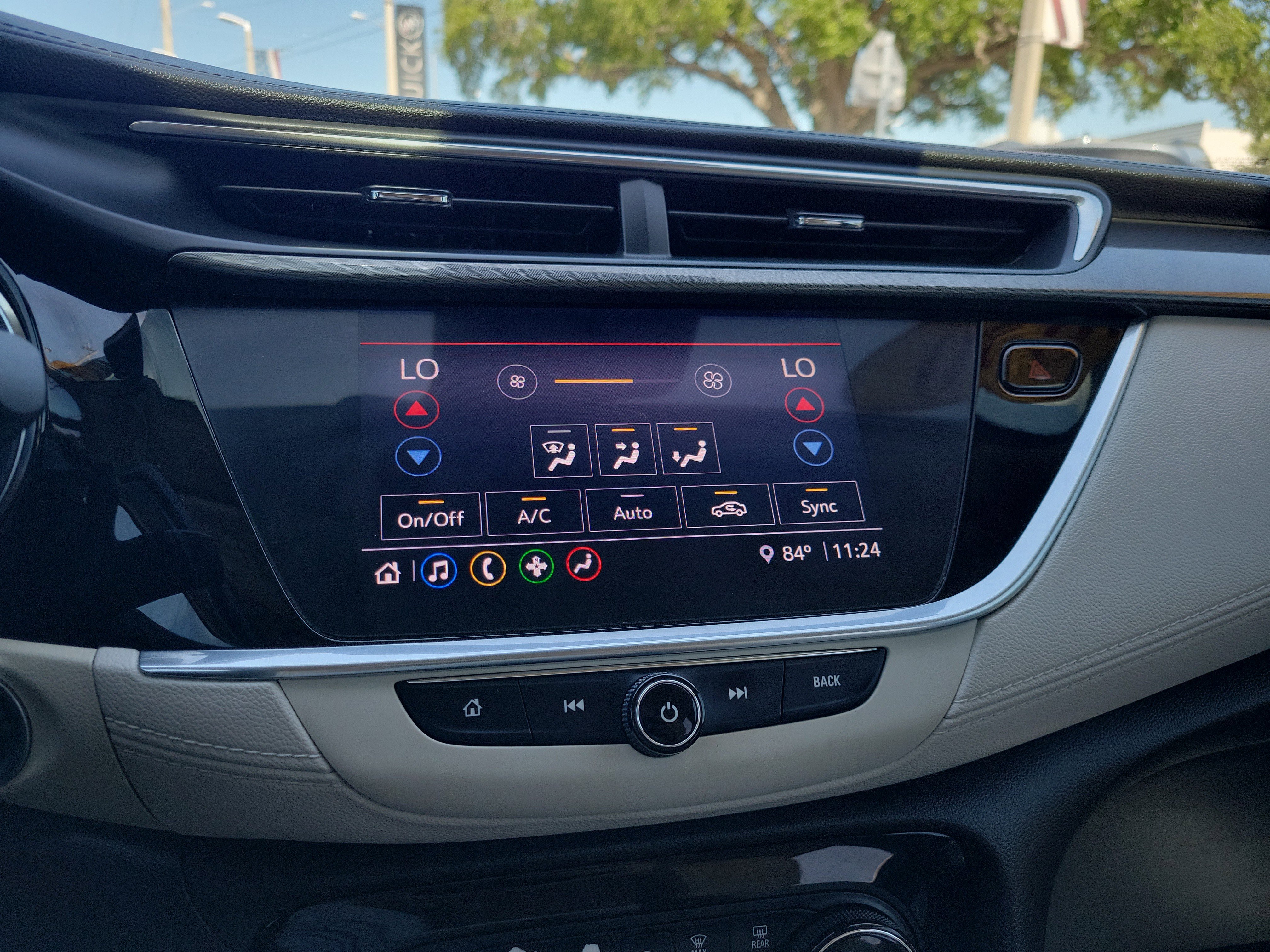 Certified 2020 Buick Encore GX Select w/ Sport Touring Package FWD image 22