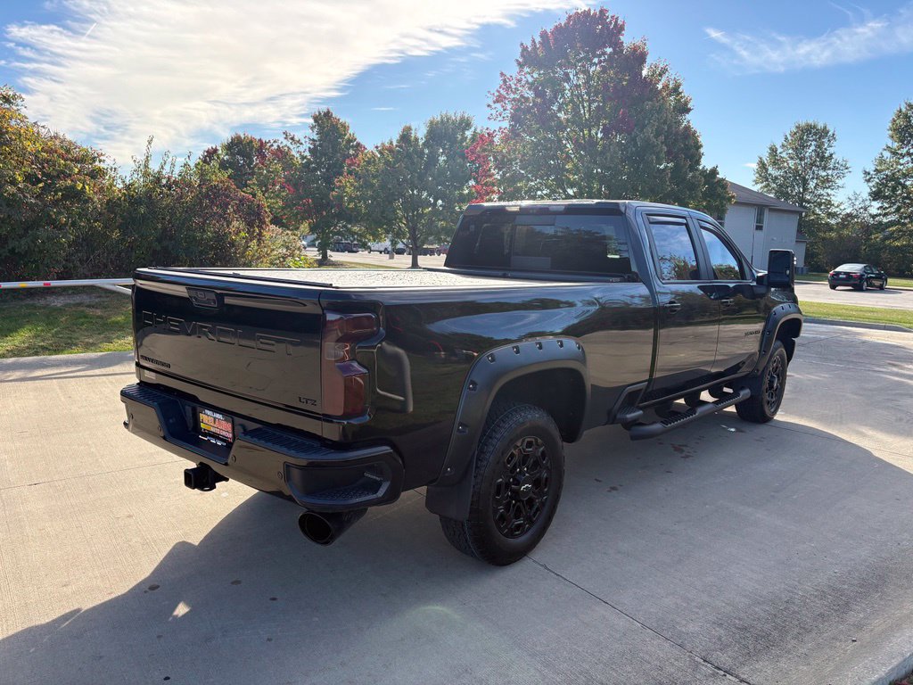Used 2021 Chevrolet Silverado 3500 LTZ w/ LTZ Plus Package AWD/4WD image 9