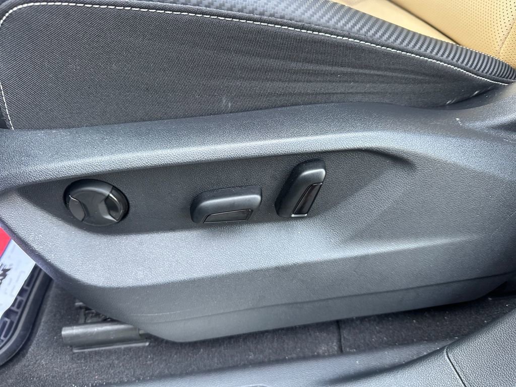 Used 2024 Volkswagen Atlas Cross Sport SE image 29