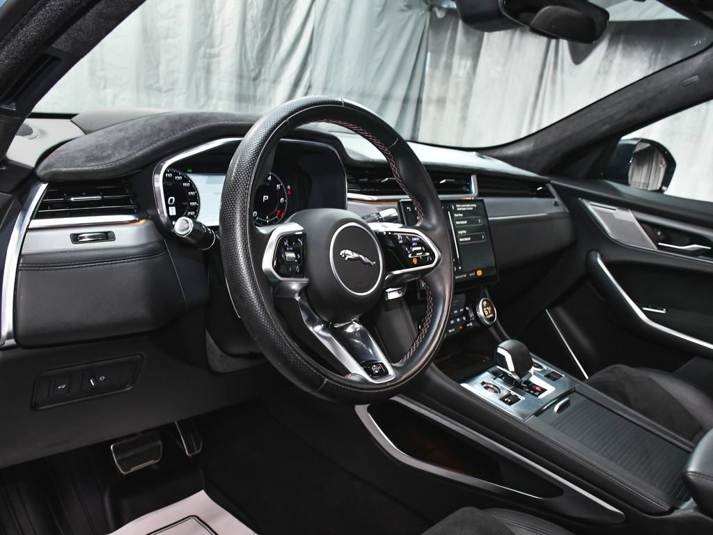 Used 2022 Jaguar F-PACE SVR AWD/4WD image 22