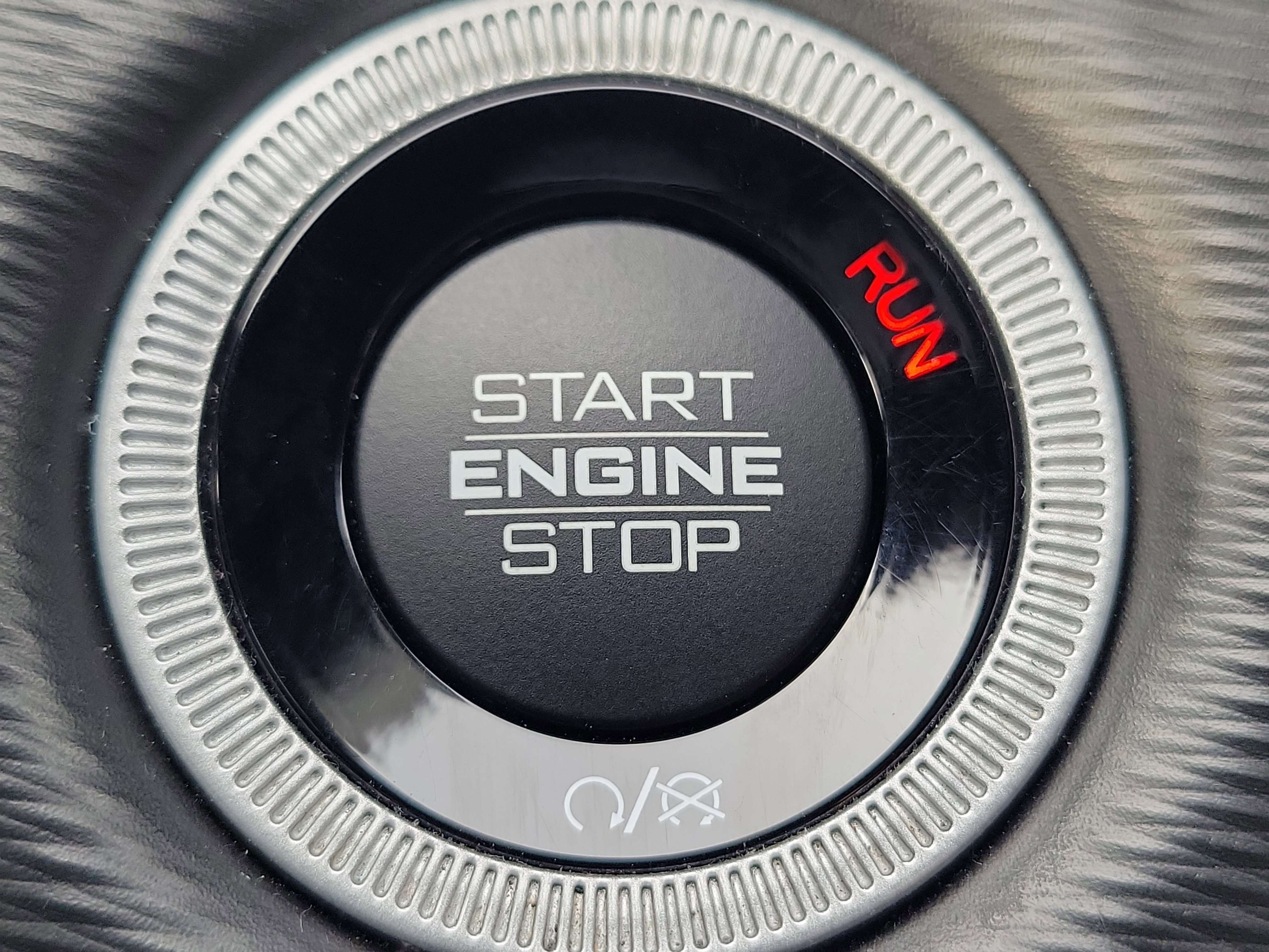 Used 2023 Jeep Grand Cherokee Altitude image 32