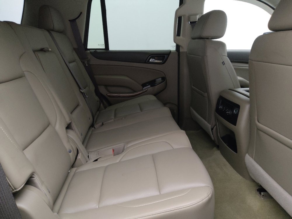 Used 2017 GMC Yukon SLT AWD/4WD image 19