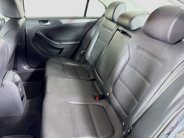 Used 2015 Volkswagen Jetta TDI SE image 23