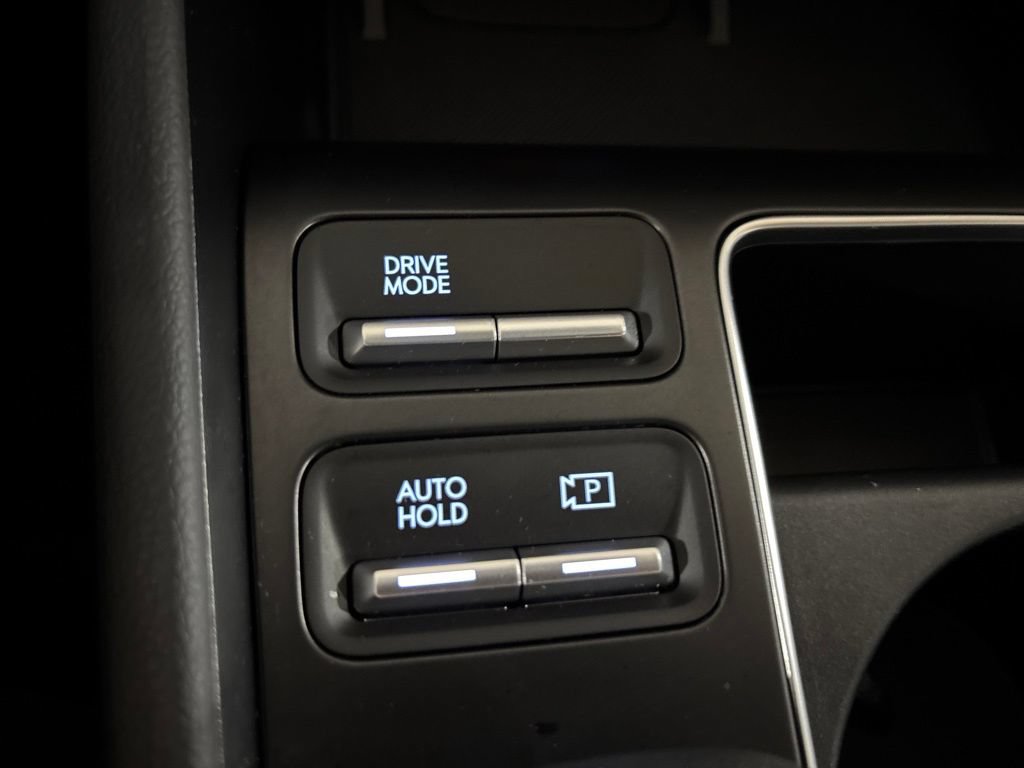 Used 2025 Hyundai Sonata SEL FWD image 27