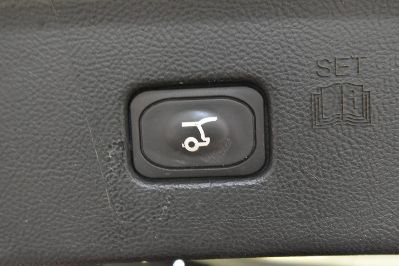 Used 2021 Ford Edge ST w/ Equipment Group 401A image 37