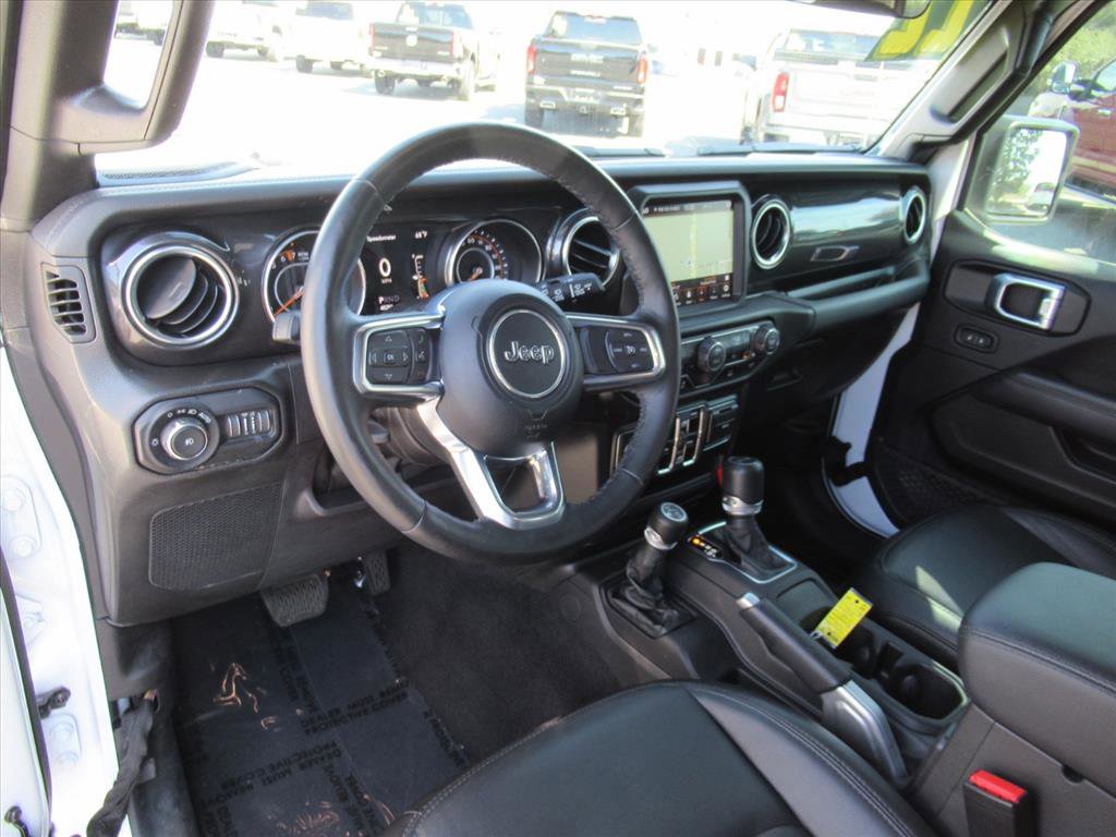 Used 2022 Jeep Wrangler Unlimited Sahara image 14