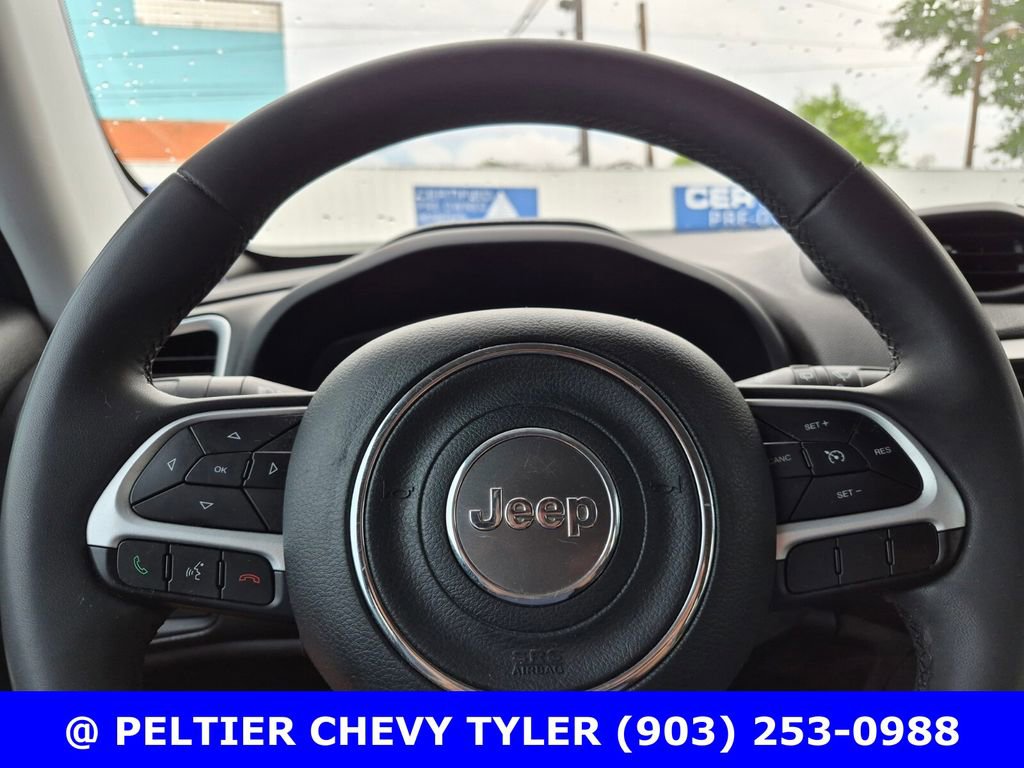 Used 2021 Jeep Renegade Latitude image 18