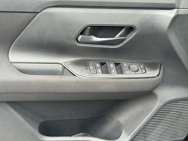 New 2026 Nissan Kicks S image 20