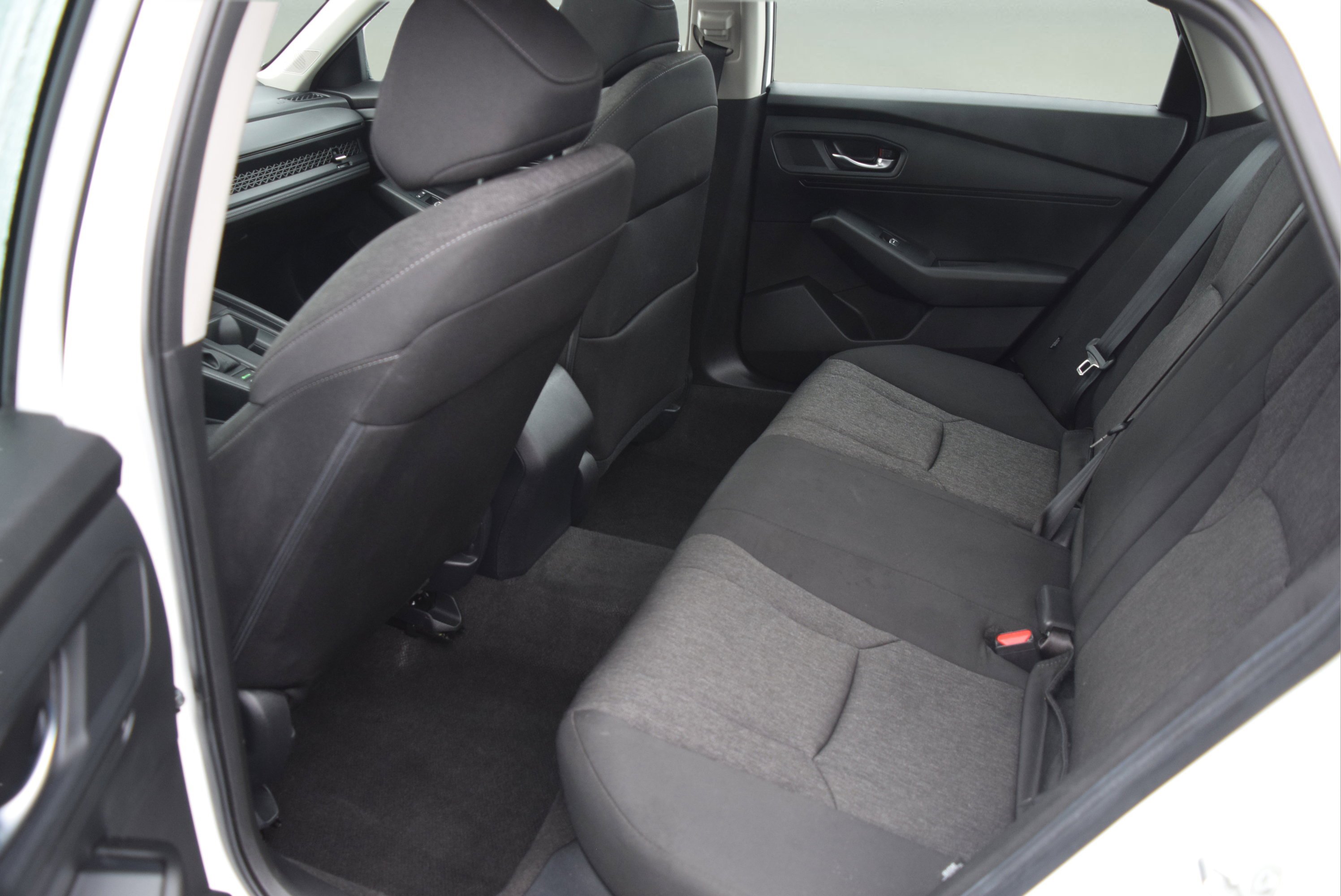 Used 2024 Honda Accord EX image 7