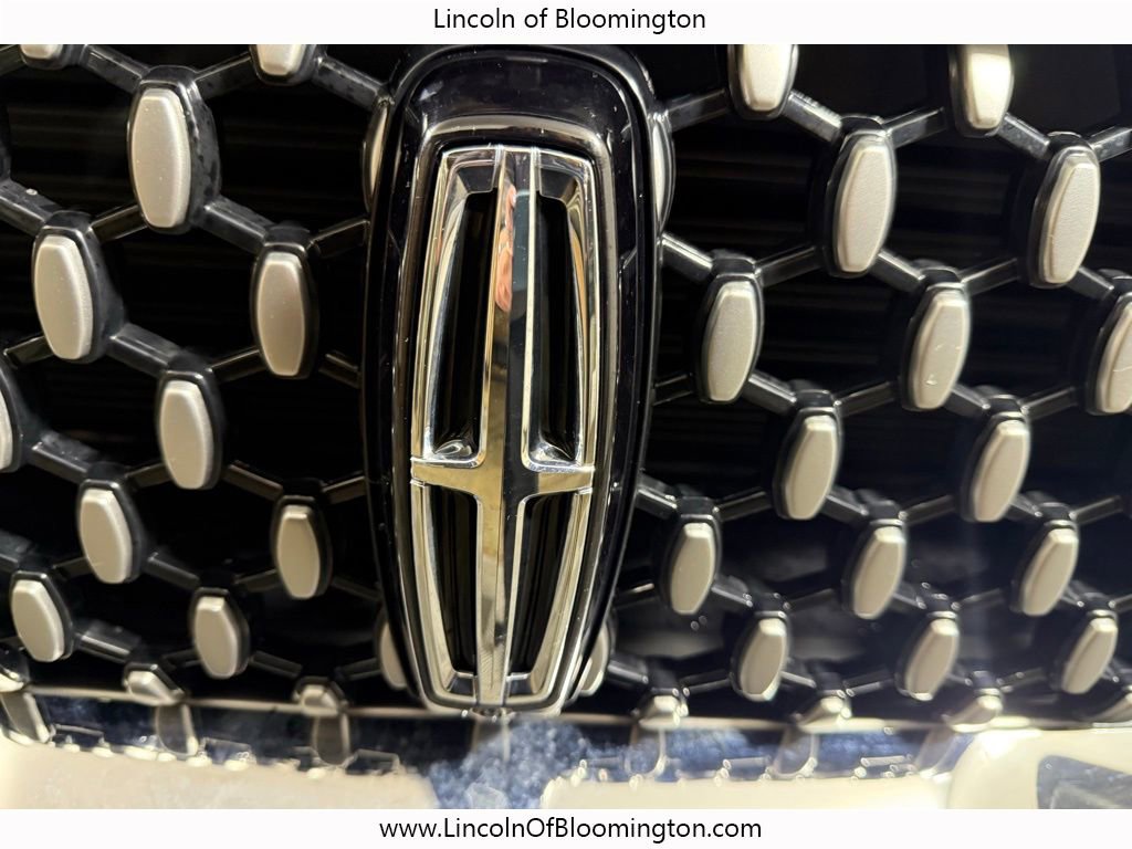 Used 2020 Lincoln Corsair Reserve w/ Equipment Group 202A AWD/4WD image 12