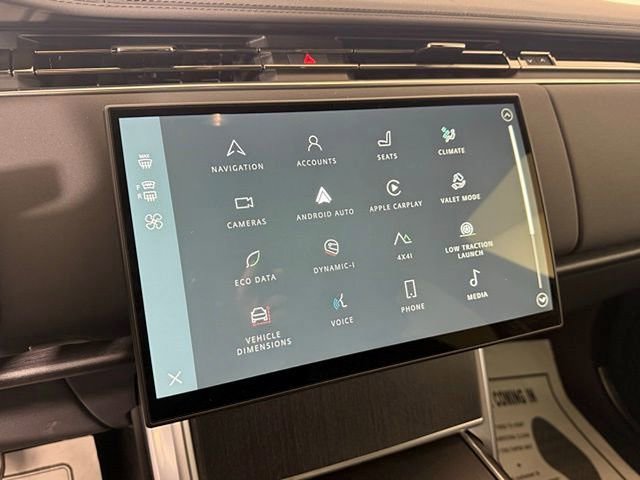 New 2025 Land Rover Range Rover SE image 35