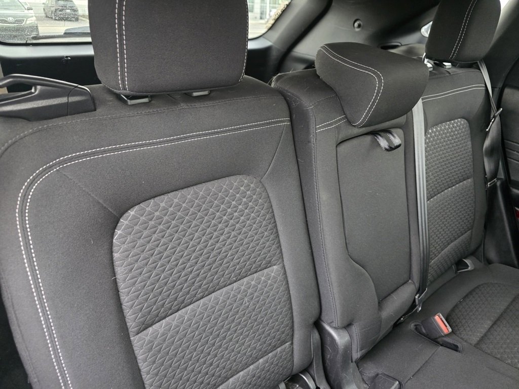 Used 2023 Ford Escape Active image 12