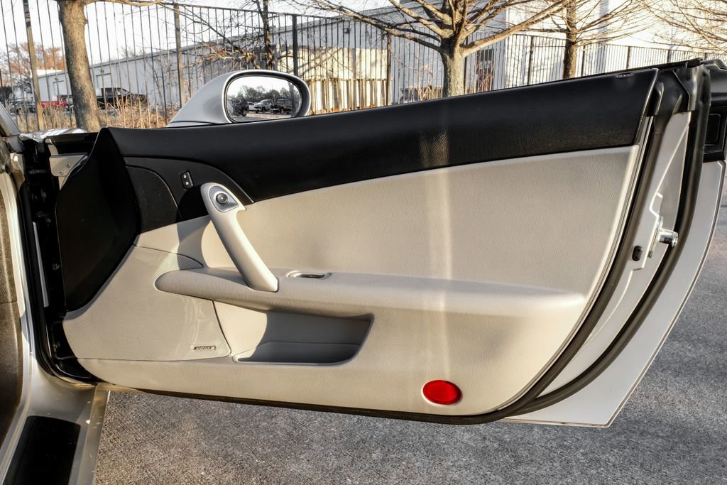 Used 2006 Chevrolet Corvette Coupe w/ Preferred Equipment Group image 41