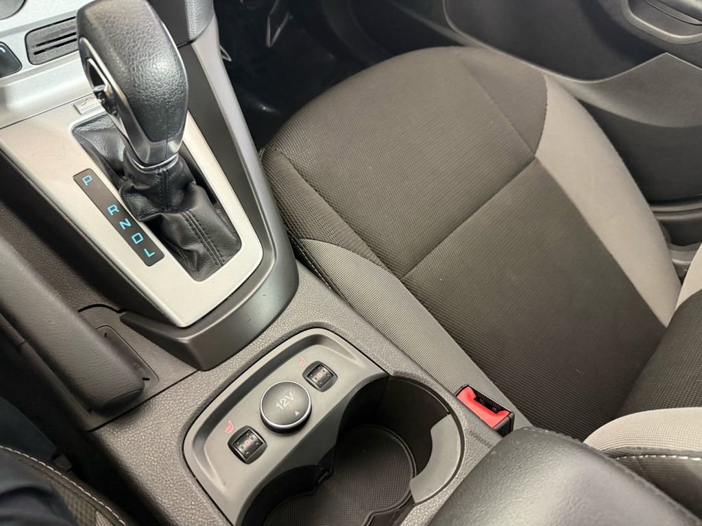 Used 2014 Ford Focus SE w/ SE Winter Package image 23