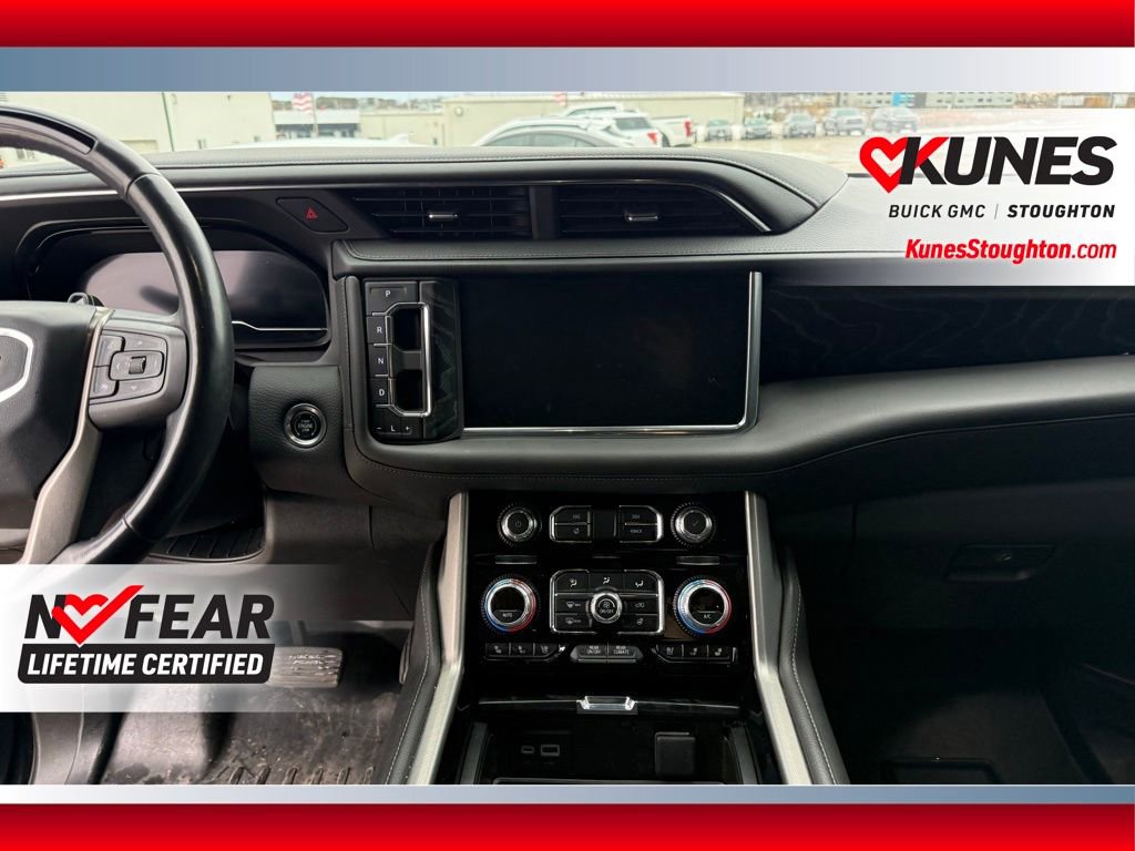 Used 2023 GMC Yukon Denali image 13