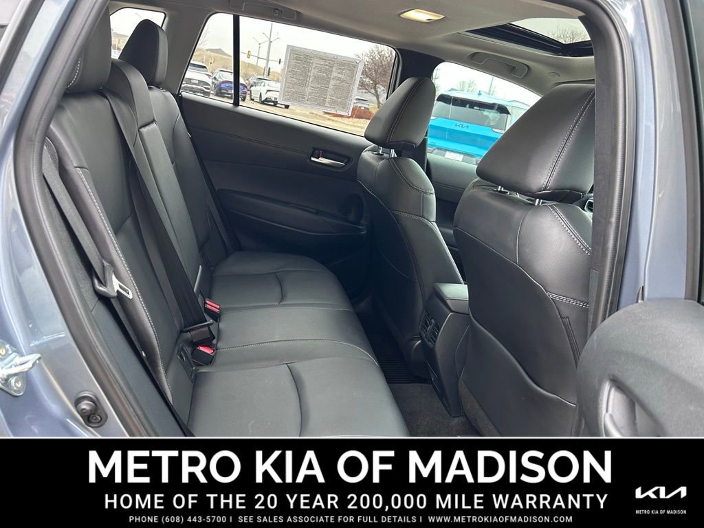 Used 2023 Toyota Corolla Cross XLE image 40