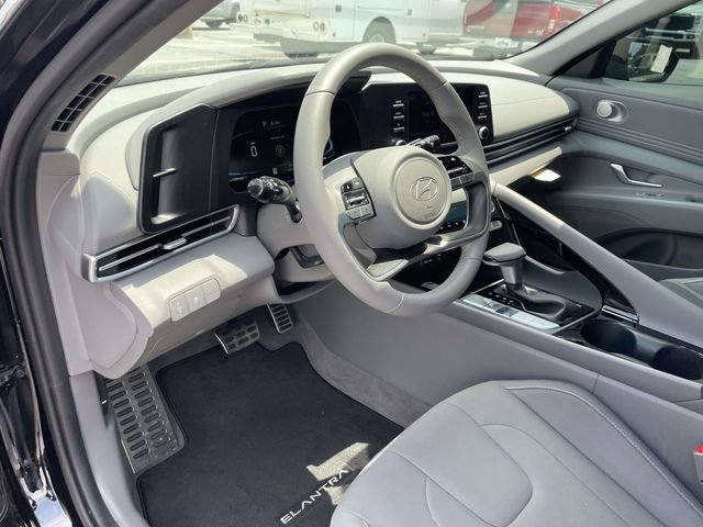 Used 2026 Hyundai Elantra SEL Sport Premium FWD image 14