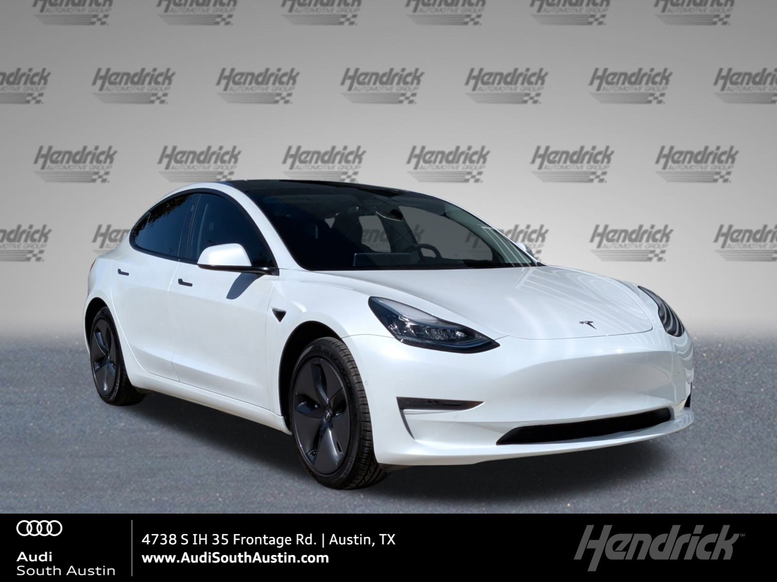 Used 2020 Tesla Model 3 Standard Range image 1