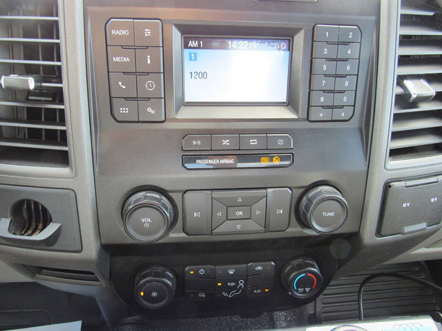 Used 2020 Ford F350 XL w/ Power Equipment Group image 37